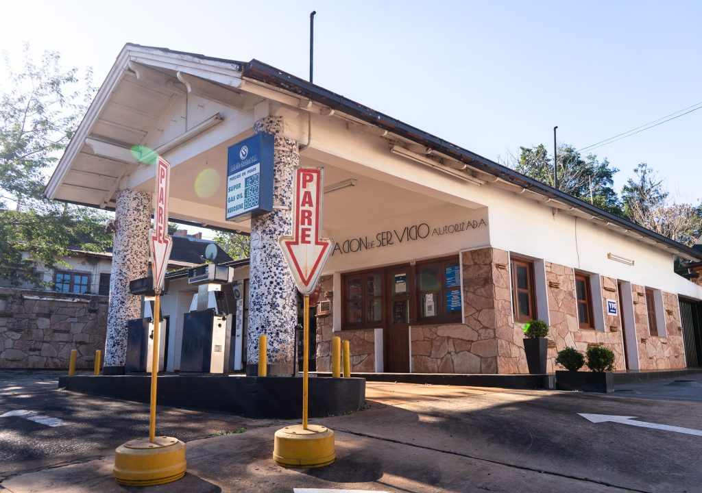 Estacion de servicio (3)